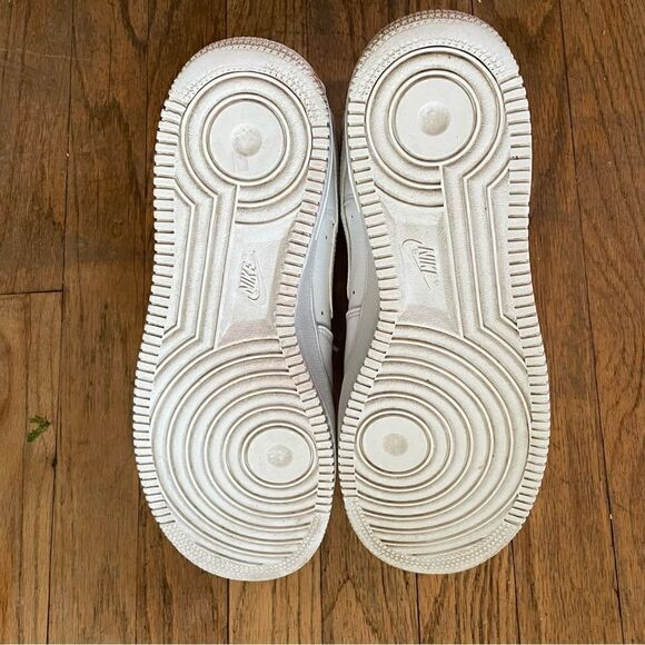 NIKE SNEAKERS  - Picture 4 of 8